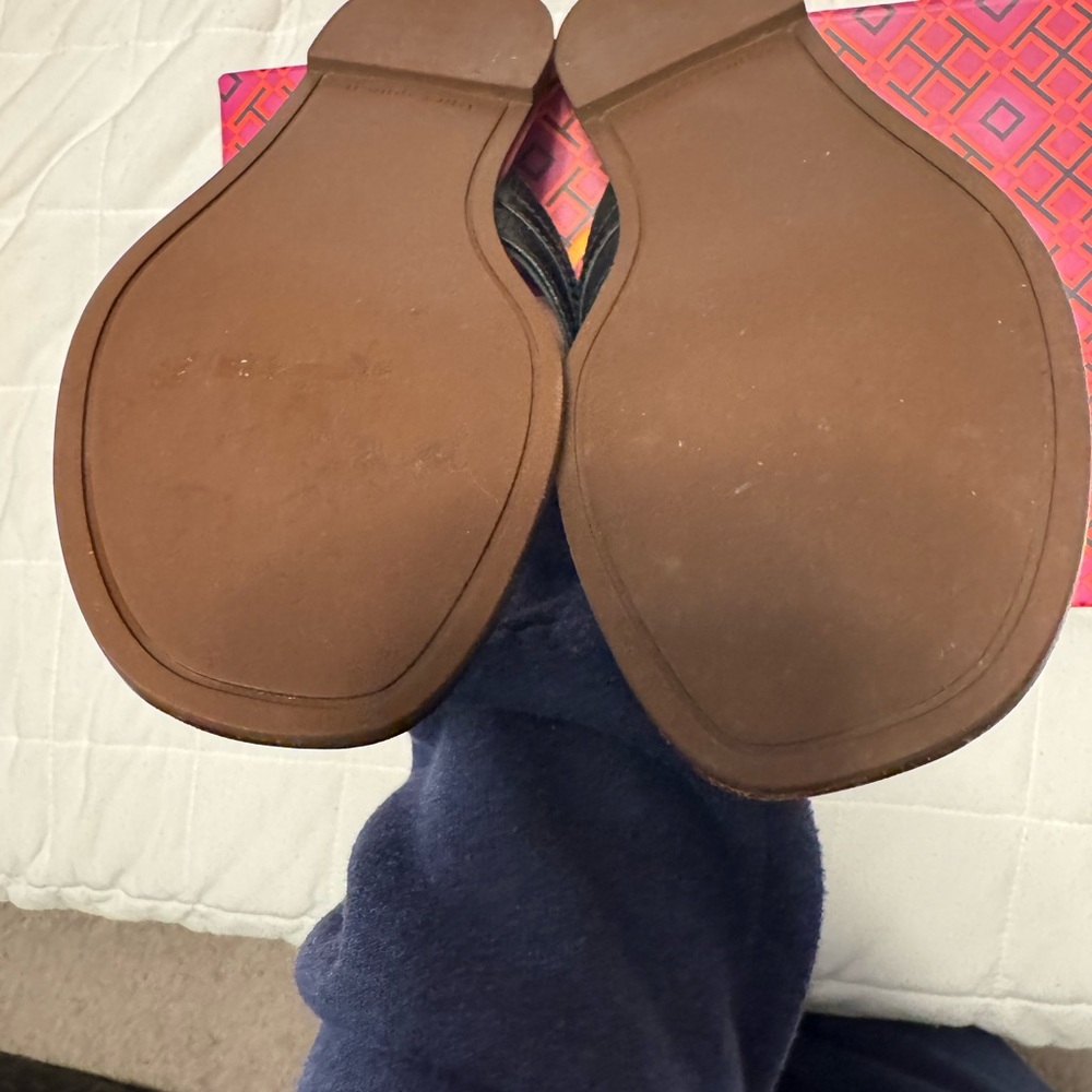 Tory Burch Black Leather Flip-Flops - Picture 3 of 9